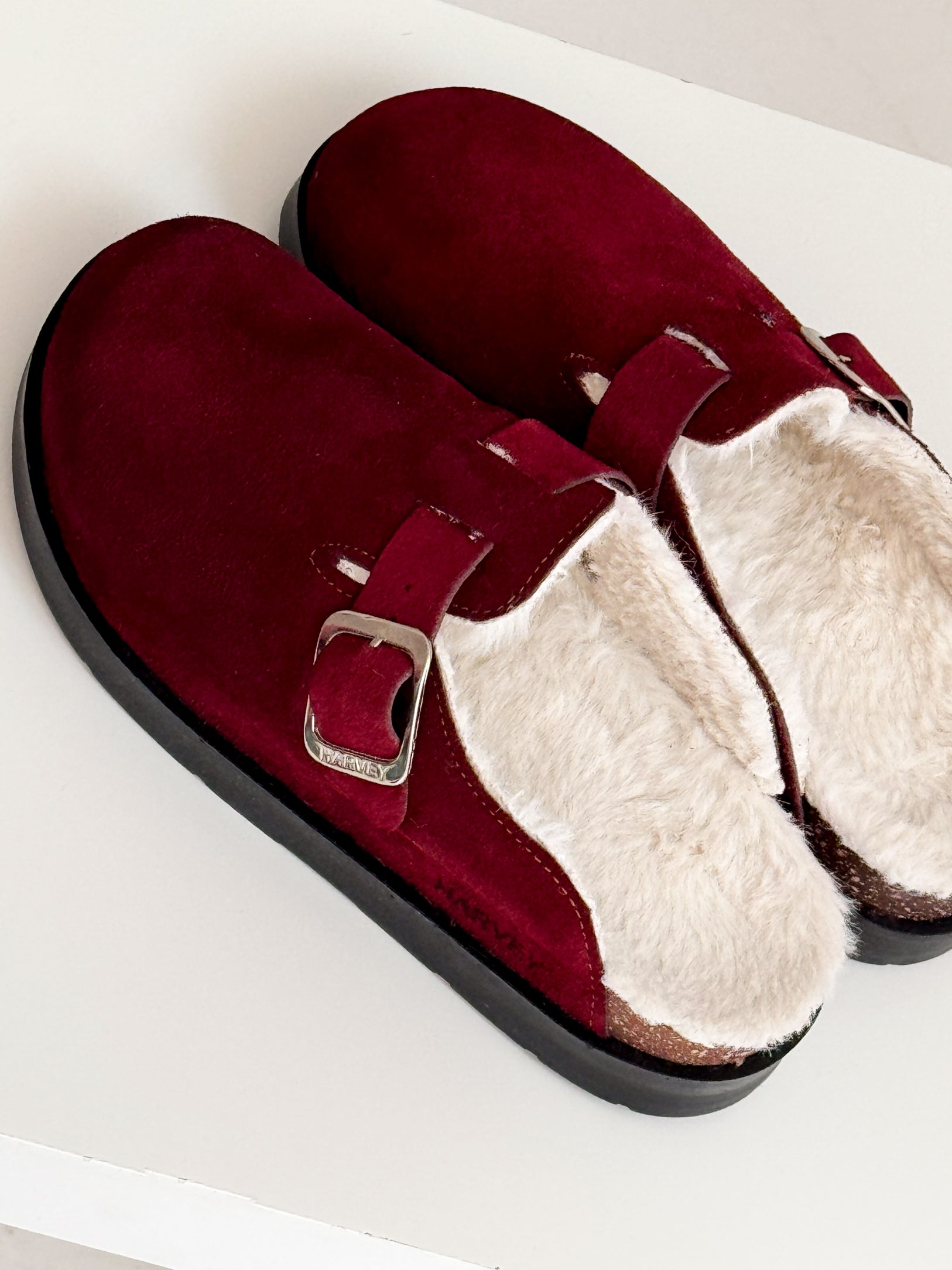 HIGH FUR CLOGS ( BURGUNDY )