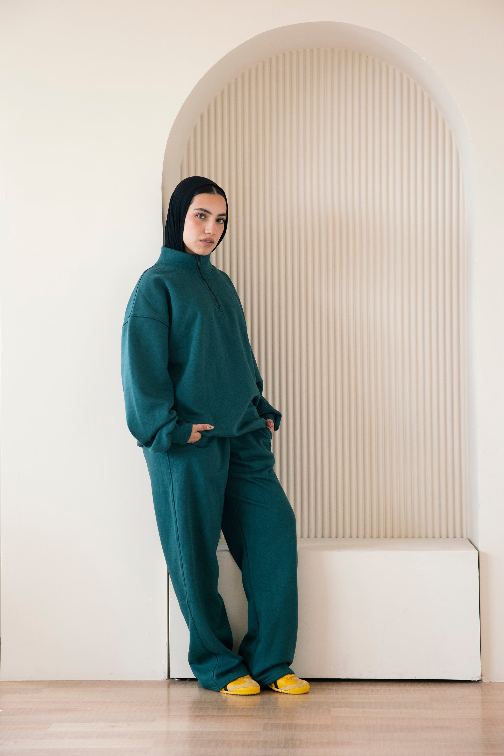 Half Zip-up Collar Set