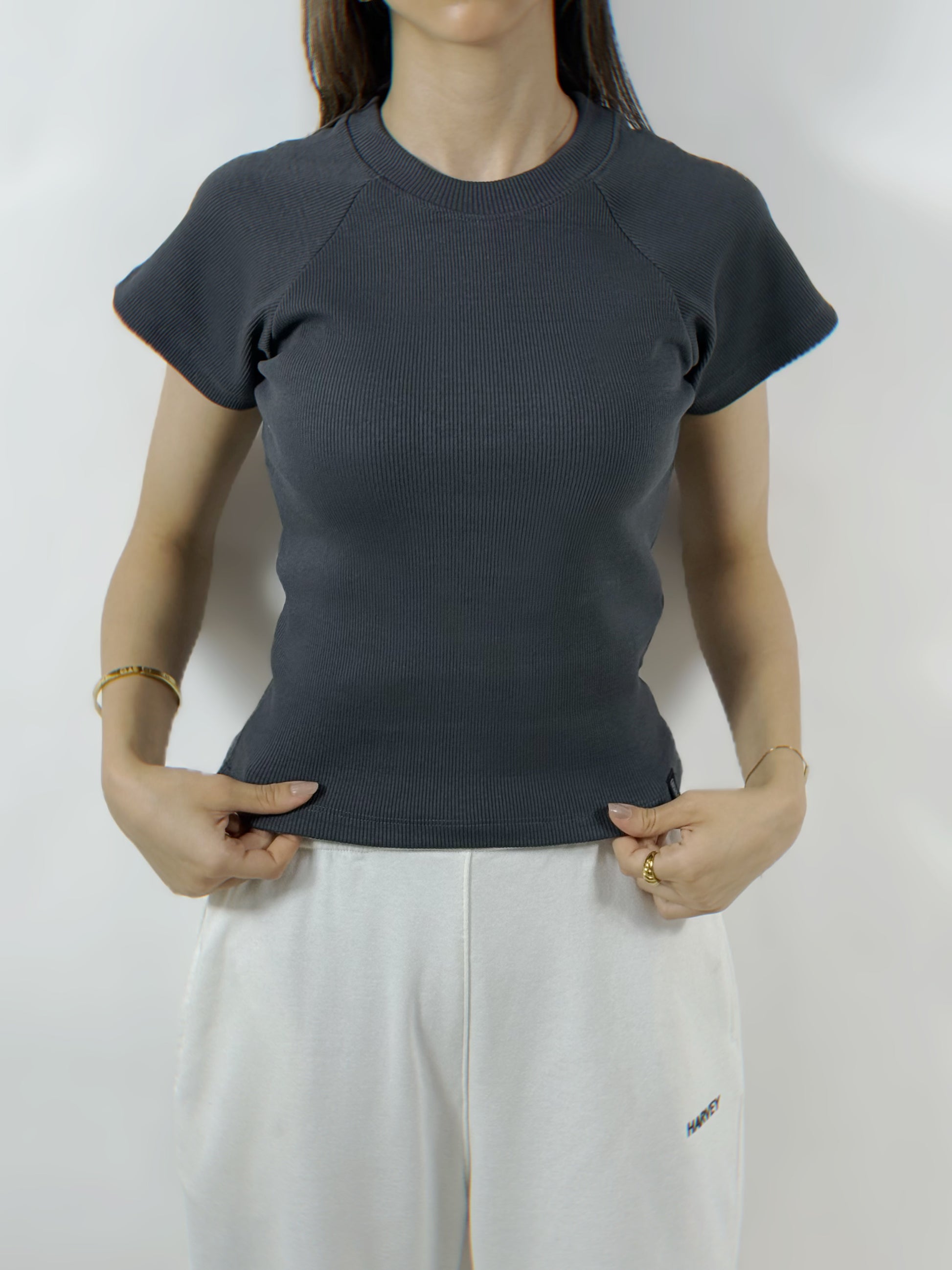 BASIC RIBBED TOP