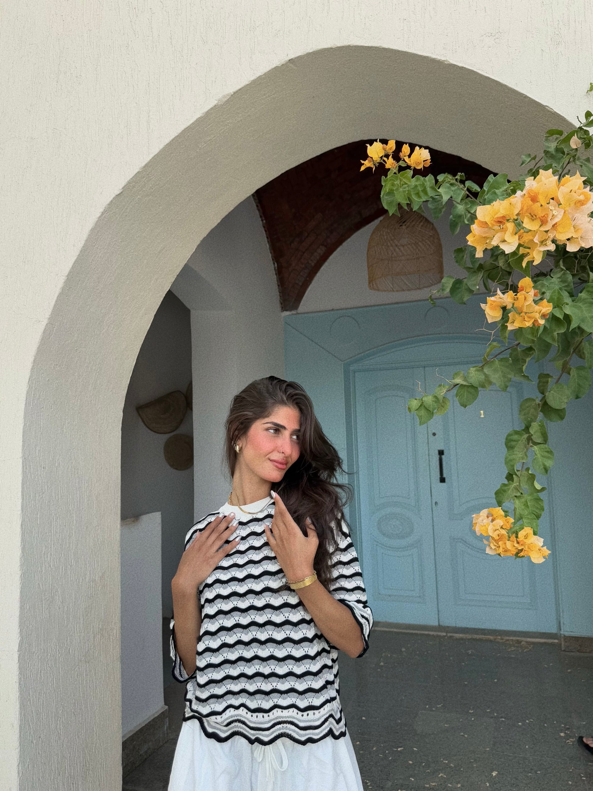 LIORA TOP -BLACK X WHITE