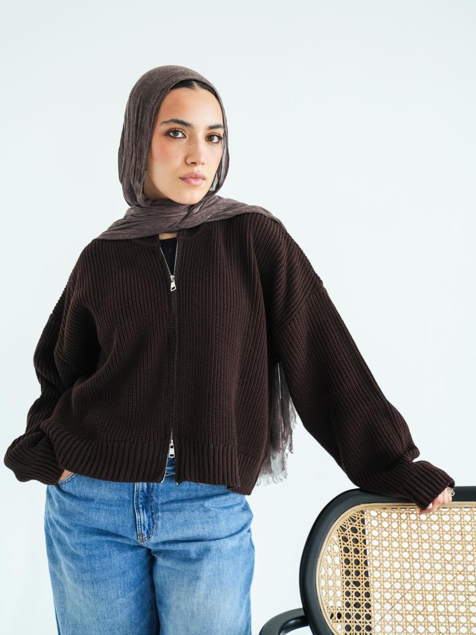 COZY SWEATER - Brown