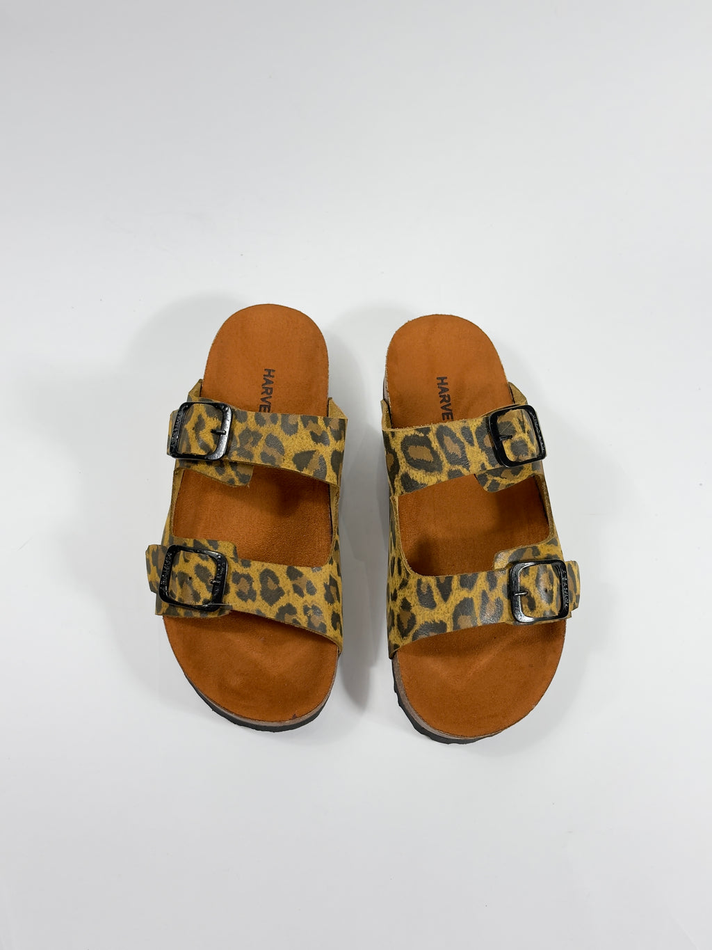 GOLDEN LEOPARD