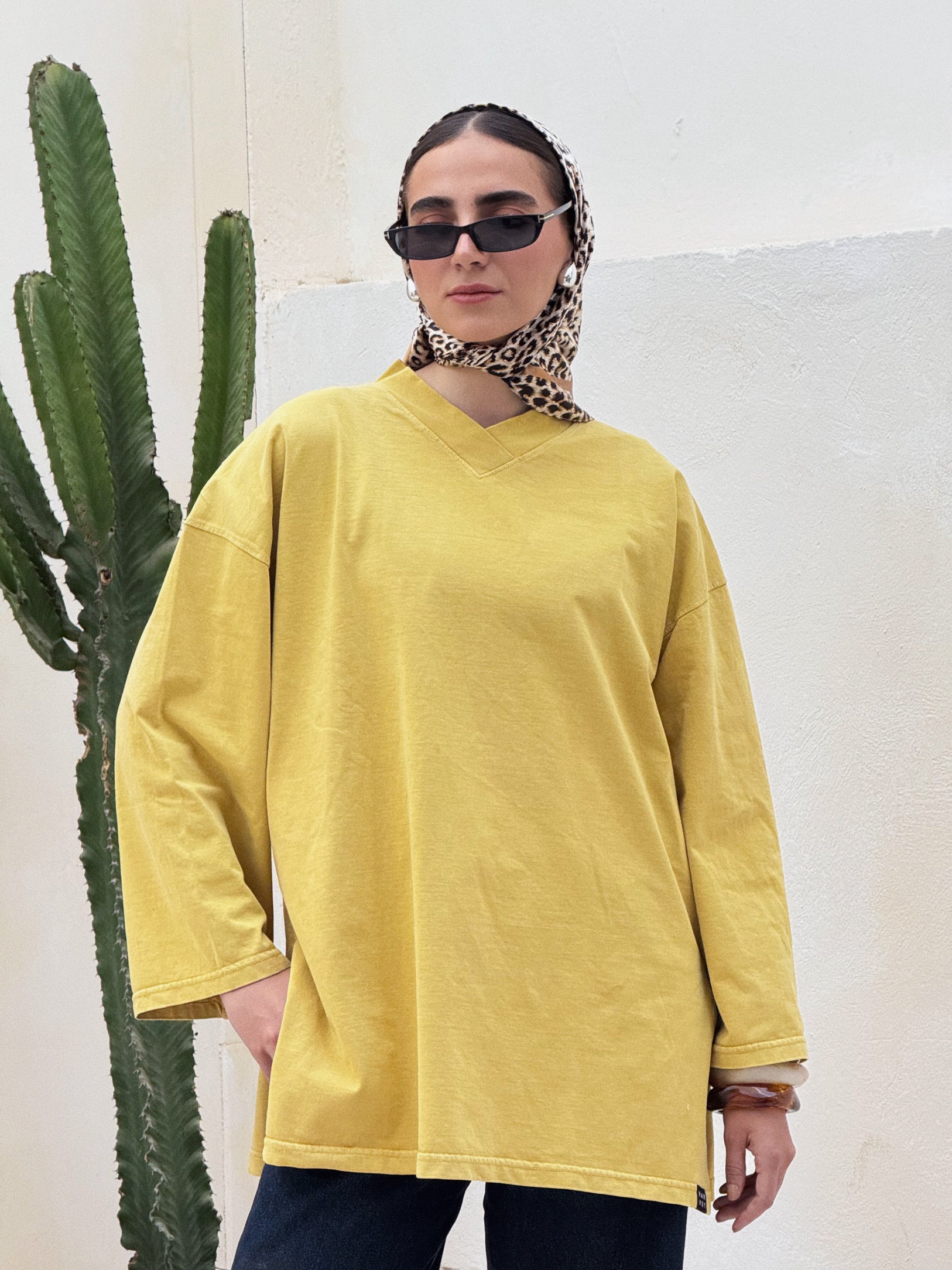 COMFY CUT TEE - MUSTARD