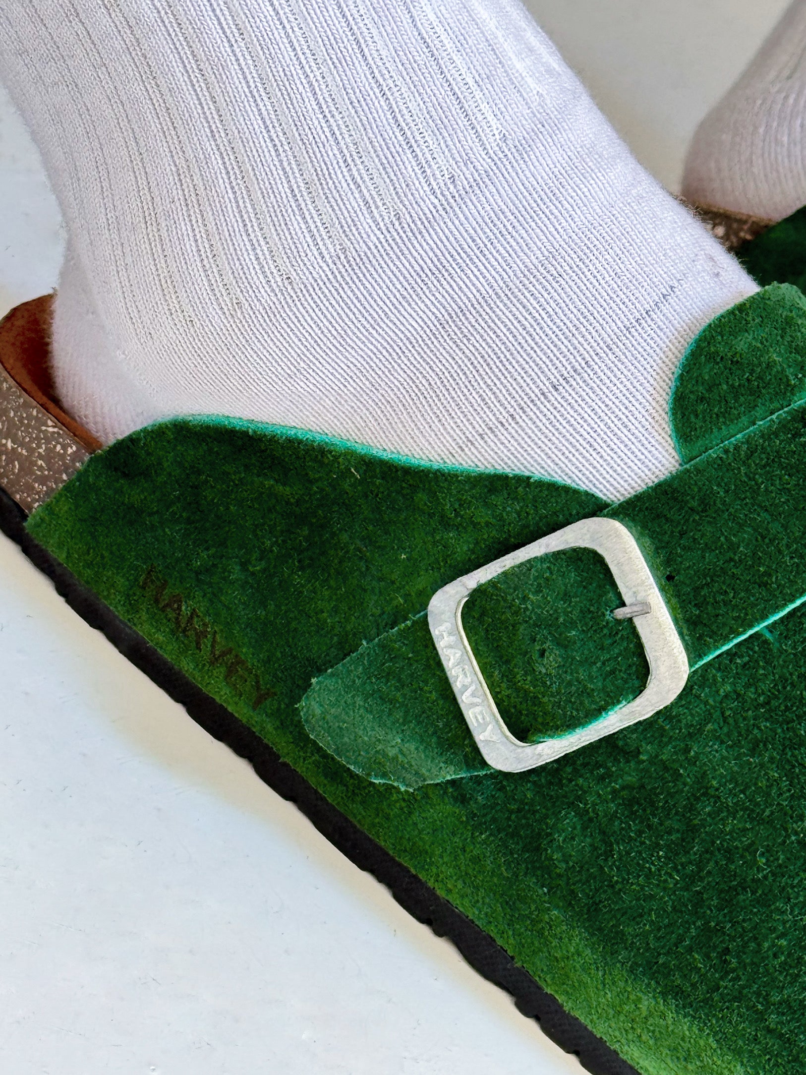 Olive Green Cloggo