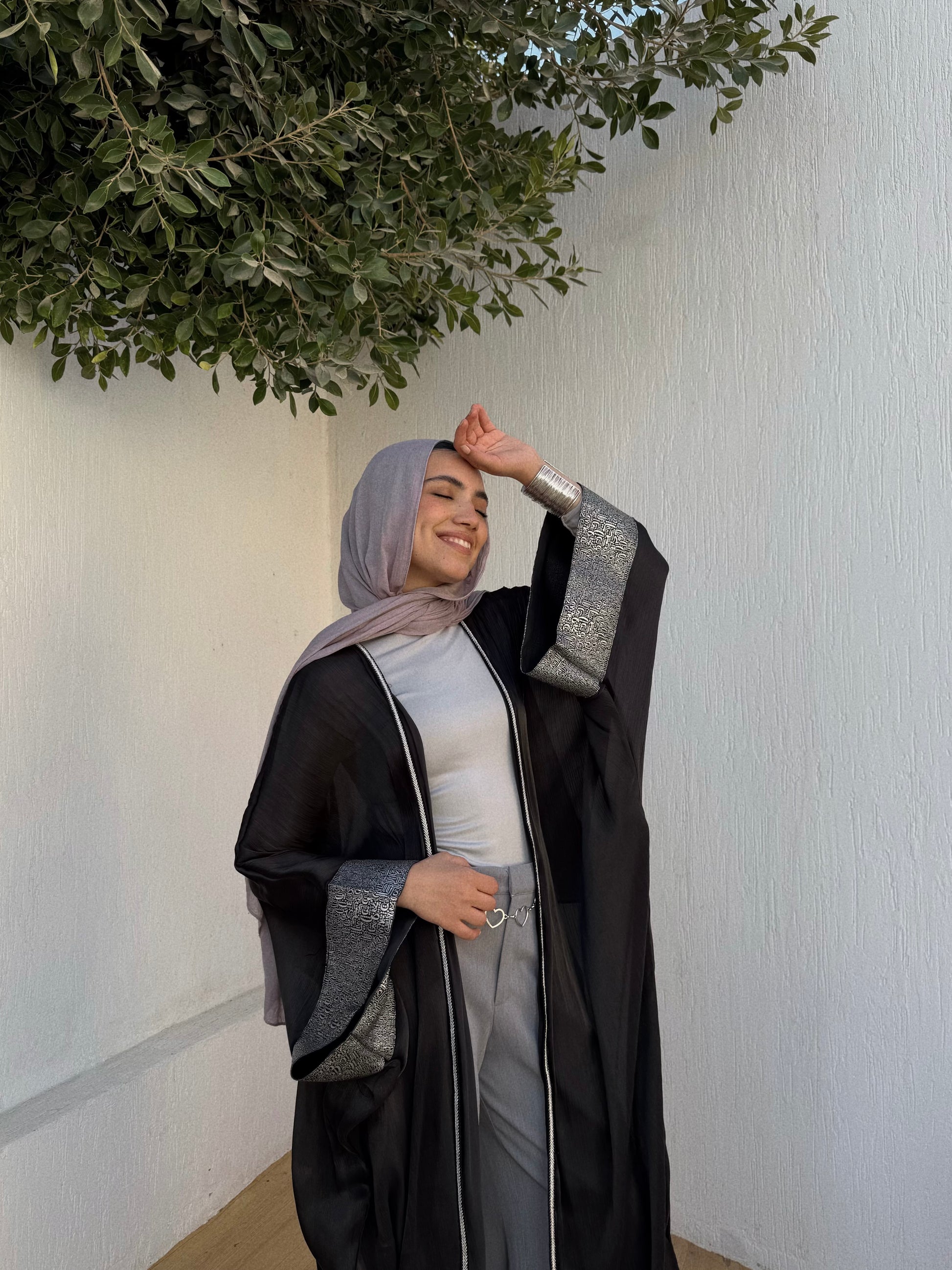 Qamar Cardigan Black