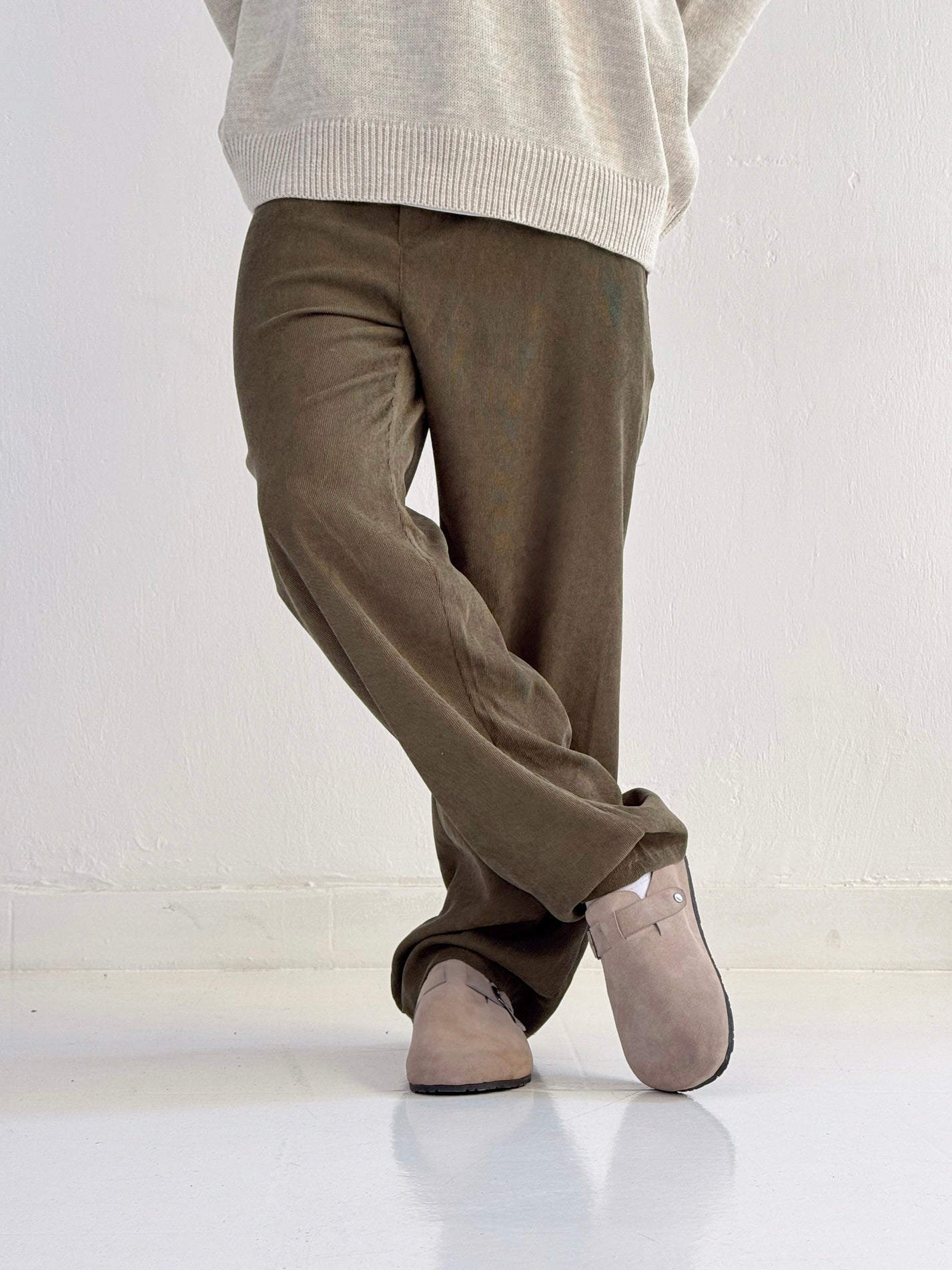 BEIGE CLOGGO