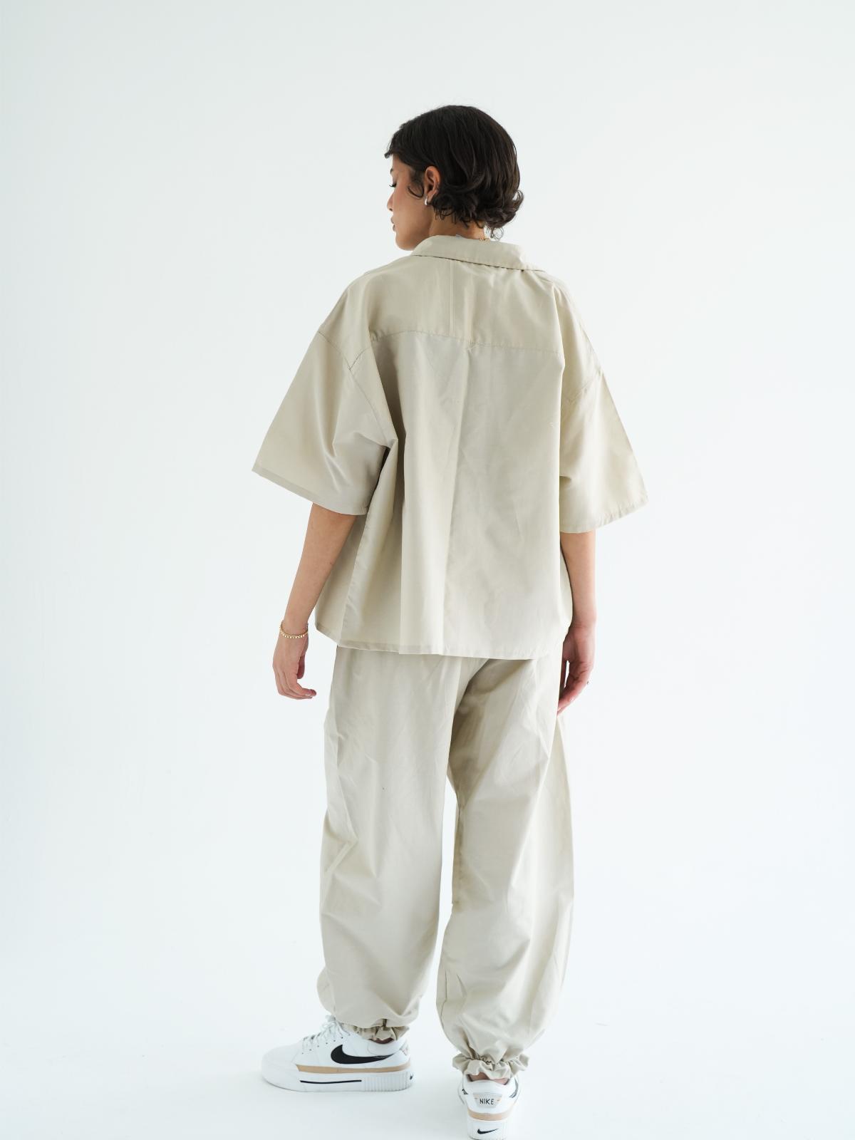 BEIGE BOXY SHIRT