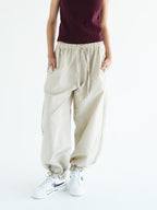 AIRY BALLON PANTS - Beige