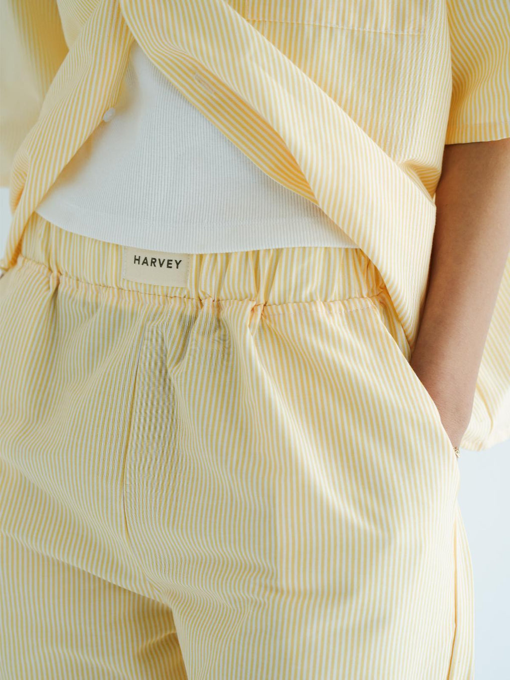 STRIPPED PANTS - YELLOW