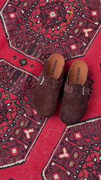 BROWN - CLOGGA